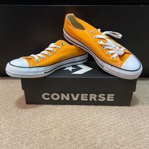 Converse Chuck Taylor All Star Orange